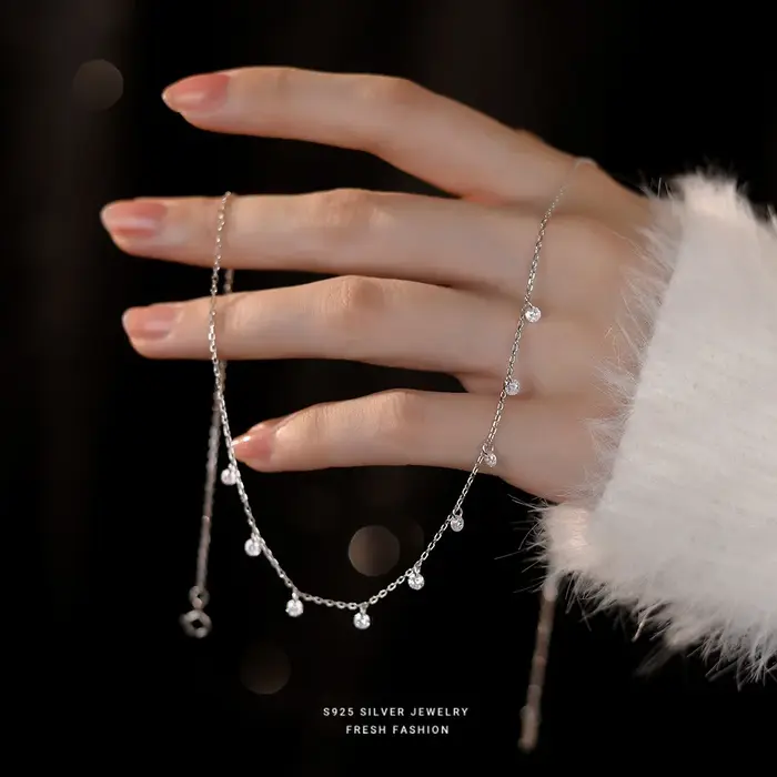 Collier en argent sterling 925 avec zircone blanche pour femmes élégantes occasions spéciales soirée chic mode moderne