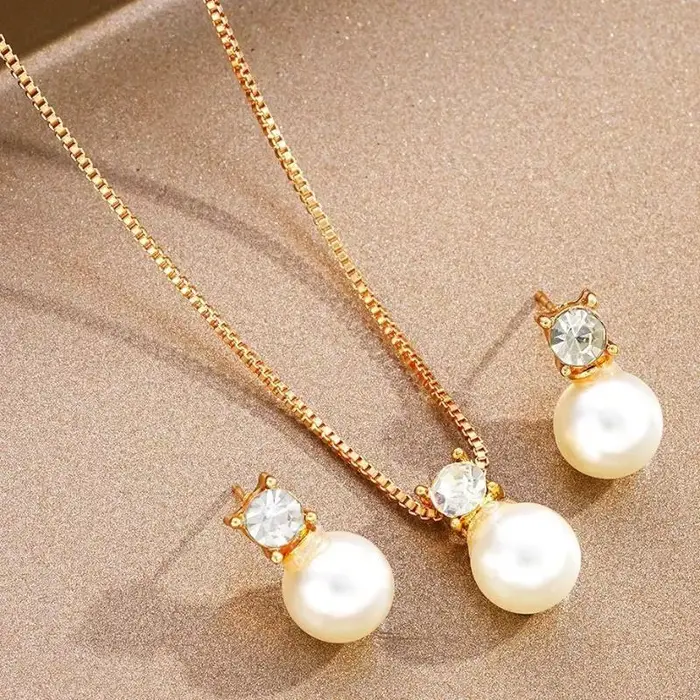 Bijoux en fausses perles pour femmes, style français, luxe discret, adaptés à un usage quotidien, au