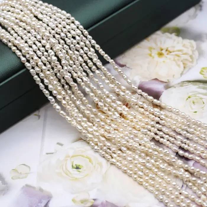 Collier de Perles d'Eau Douce Naturelles Blanches pour Femme