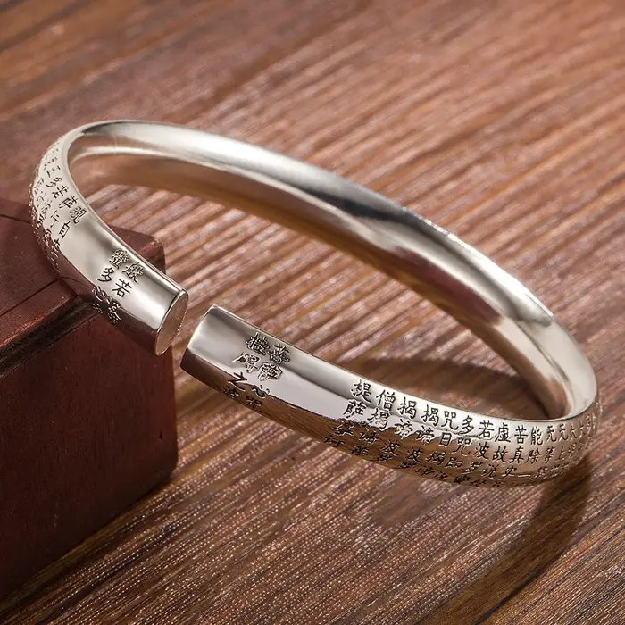 Bracelet Tressé Noir Pour Femmes Bijou Luxe Créateur Accessoire Cadeau Mariage Occasions Spéciales