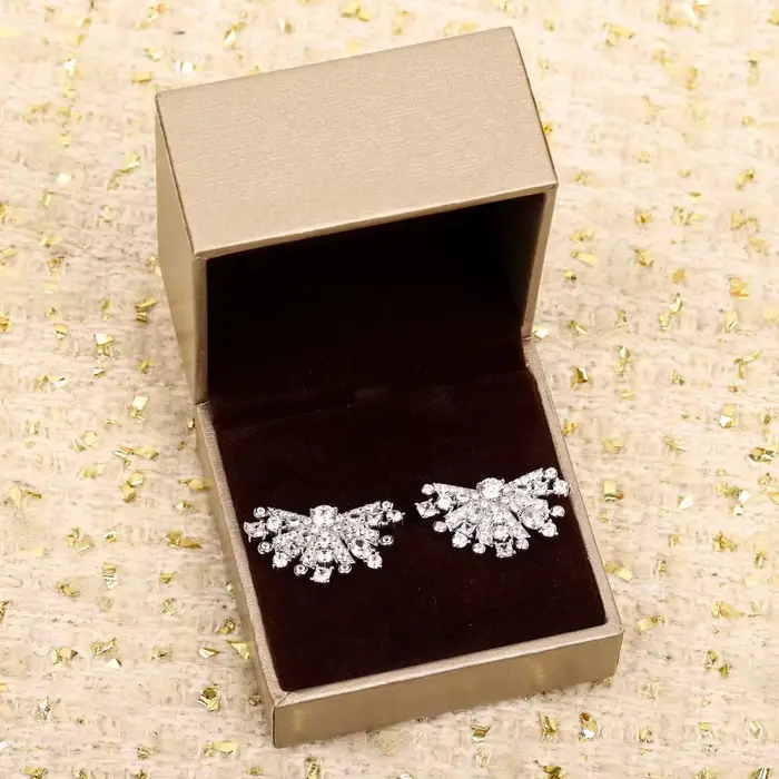 Boucles d'oreilles en argent pur 2024 pour femmes, démontrent de neige étoilés, étoiles, bijoux élégants et charmants, cadeaux pour les travailleurs de la marque, tendance et chaude, nouveau, 925
