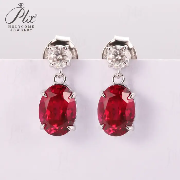 Boucles d'oreilles en moissanite couleur