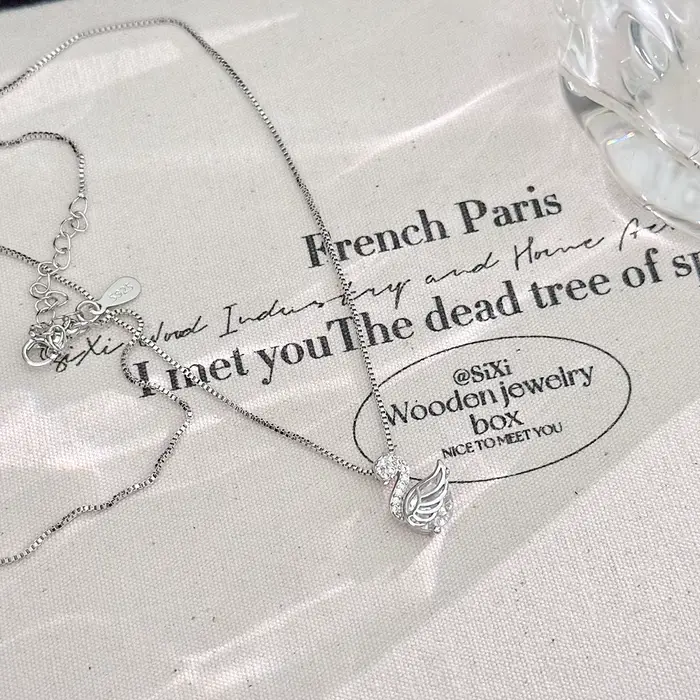 Collier petit cygne pour femmes, léger, luxe, haute couture, chaîne de clavicule polyvalente, cadeau