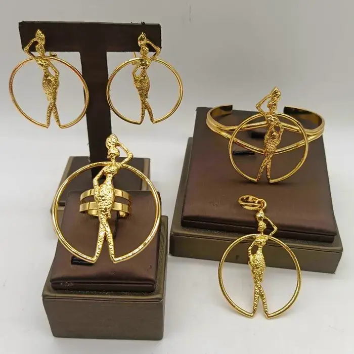 Ensemble de bijoux vintage en or 18 carats pour femmes