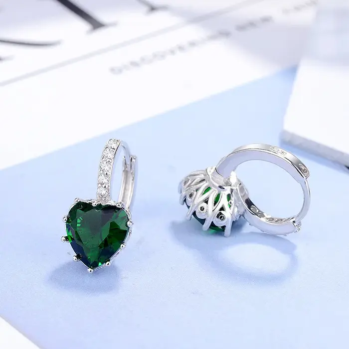 Mignon coeur coloré réel pur 925 bijoux en argent Sterling cubique zircone pierre boucles d'oreilles mode femmes favoris boucle d'oreille