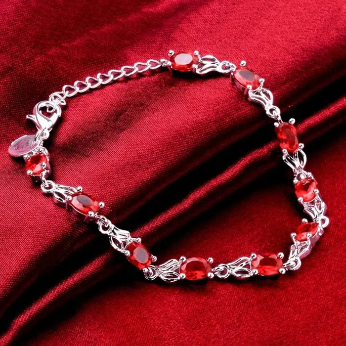 Breloque élégante en argent Sterling 925 sertie de cristal rouge pour femmes, bracelet chic et moderne pour soirées et cérémonies