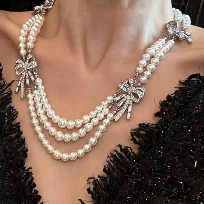 Collier français multicouche avec perles et nœud en diamant, chaîne de clavicule multicouche
