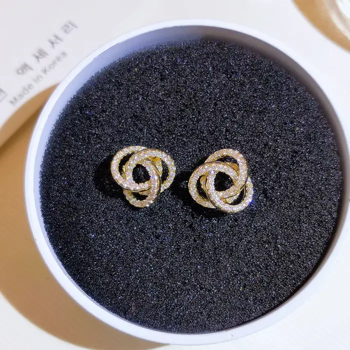 Boucles d'oreilles en or 18 carats pour femmes, exquises et petites, série camélia, boucles d'oreill