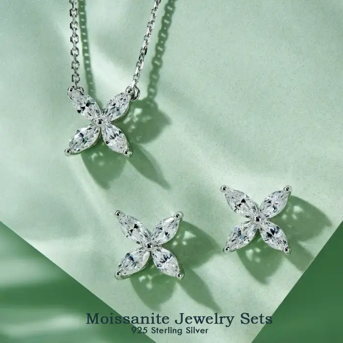 Ensemble de bijoux en Moissonite en forme de papillon pour femmes, collier en argent Sterling 925 et boucles d'oreilles pour occasions spéciales bijoux finement travaillés élégance romantique et moderne GRA