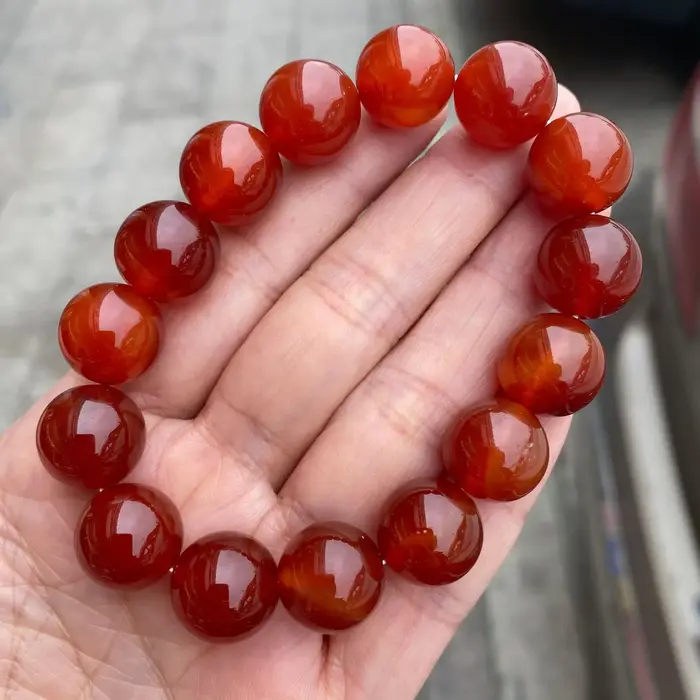Bracelets de perles de pierres naturelles cornaline rouge agate rouge onyx extensibles yoga guérison bijoux cadeaux pour femmes et hommes occasions spéciales