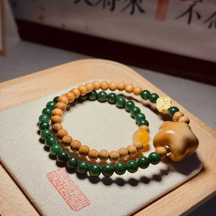 Bracelet double boucle en bois de pêcher style vintage avec perles de prière bouddhistes
