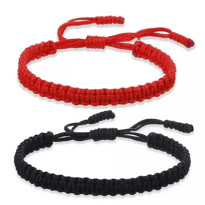 Bracelets à cordes tressées faits à la main