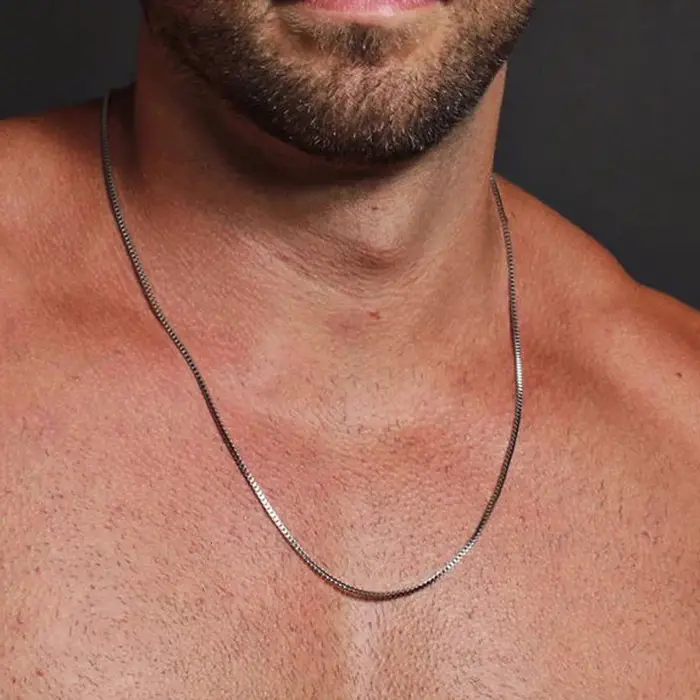 Collier à chaîne fine 1/2/3 mm pour hommes et femmes, collier à maillons carrés en acier inoxydable,