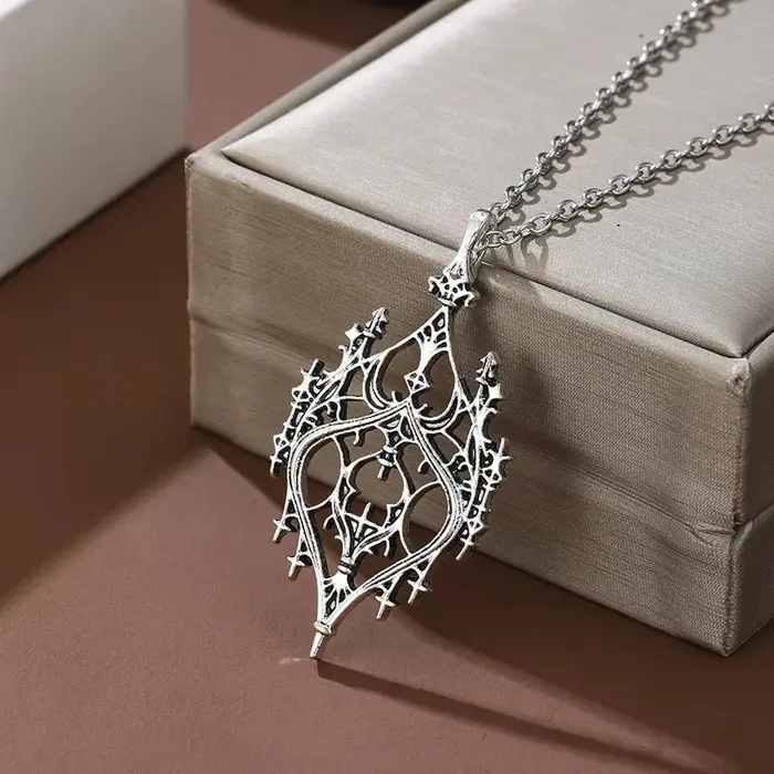 Collier Y2K Punk Château Ancien Accessoires Gothiques Pagan Alternatifs Château Creux Rétro Occasions Spéciales Pour Hommes Et Femmes