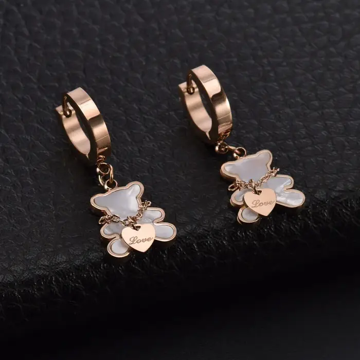 Boucles d'oreilles ours d'amour pour femmes
