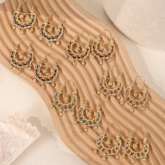 Boucles d'oreilles de mariée à la mode avec forme de hérisson