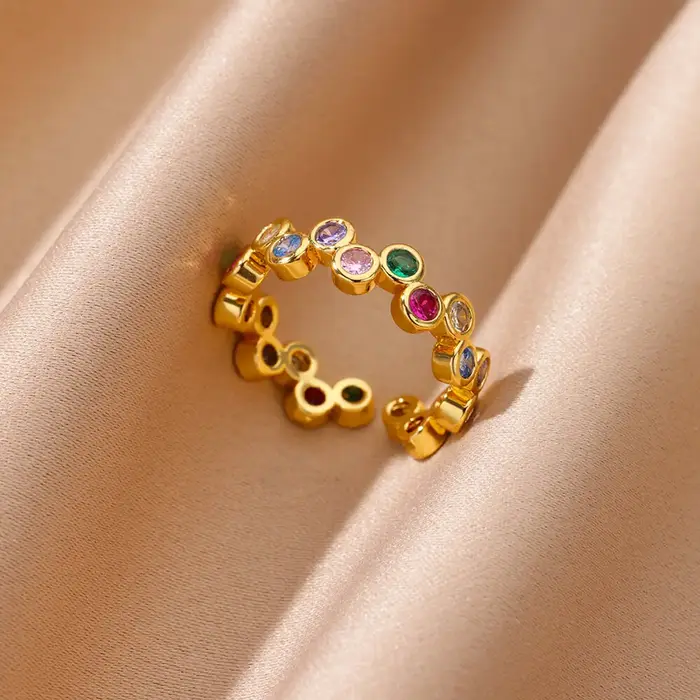 Bague en acier inoxydable plaqué or avec zircon en forme de cœur pour femmes, alliance de mariage de luxe, bijou de couple pour célébrations romantiques