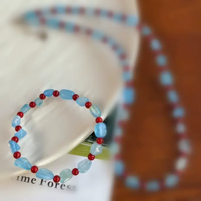 Collier de perles aigue-marine en pierre naturelle colorée pour femmes, fait à la main, léger, de lu