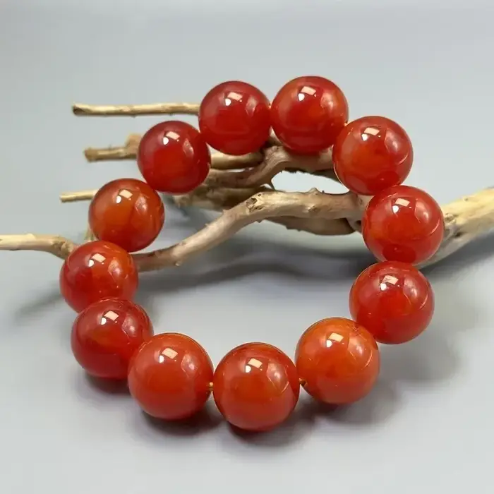 Bracelet de perles rouges rares pour hommes et femmes, modèles populaires