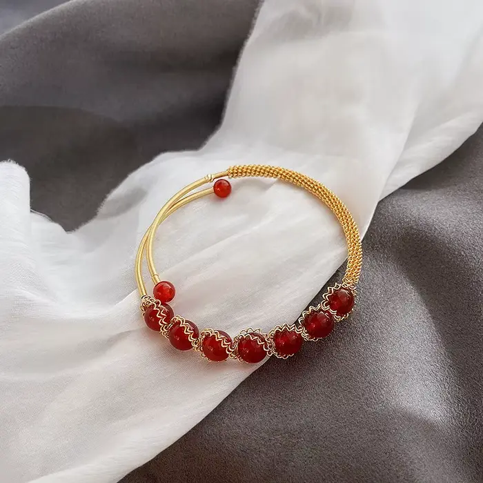 Bracelet en Agate Rouge Design Original Style Rétro Luxe Leger Bijoux pour Femmes Style Coréen Fait Main Tressé à la Main Occasions Spéciales