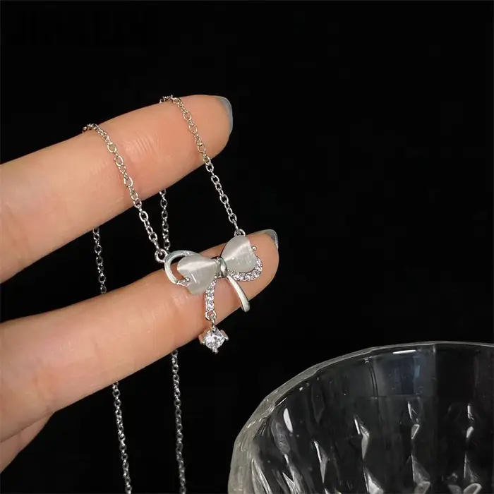 Collier en argent Sterling 925 avec zirconium blanc et forme de coeur pour femmes occasions spéciales elegance bijou amour