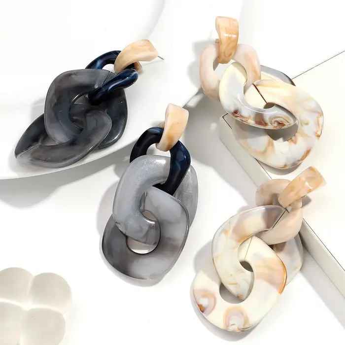 Grandes boucles d'oreilles Punk en acrylique rhomboïde géométrique