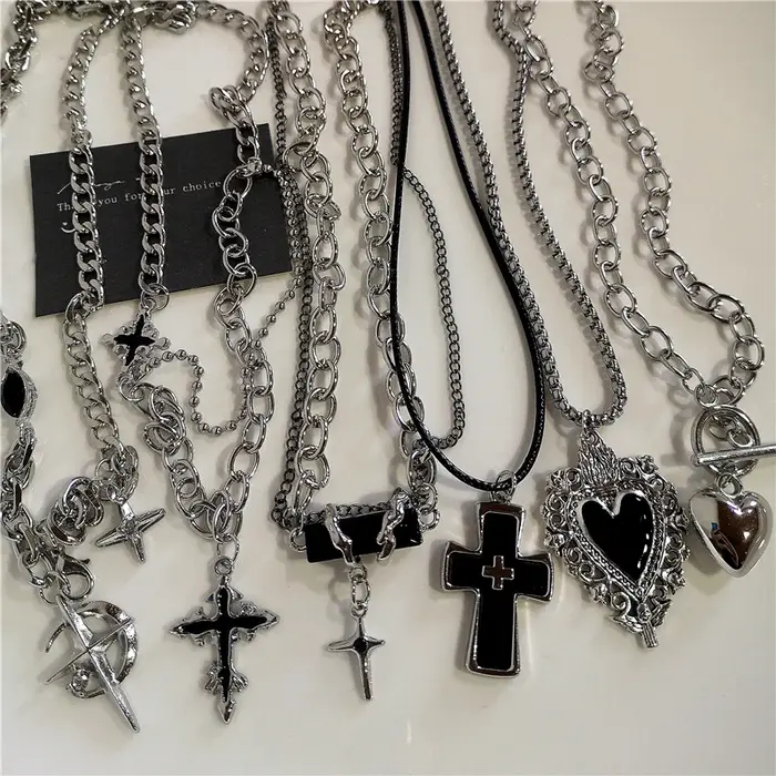 Punk Rock noir coeur croix pendentif chaîne collier pour hommes femmes Cool Hip Hop rue Vintage années 90 Y2K Grunge Goth accessoires