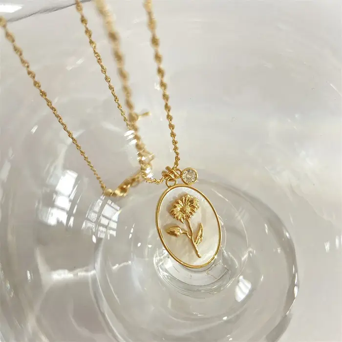 Nouvelle Tendance 2026 : Collier Fleur du Mois de Naissance (12 Mois) avec Pendentif Pierre de Naiss