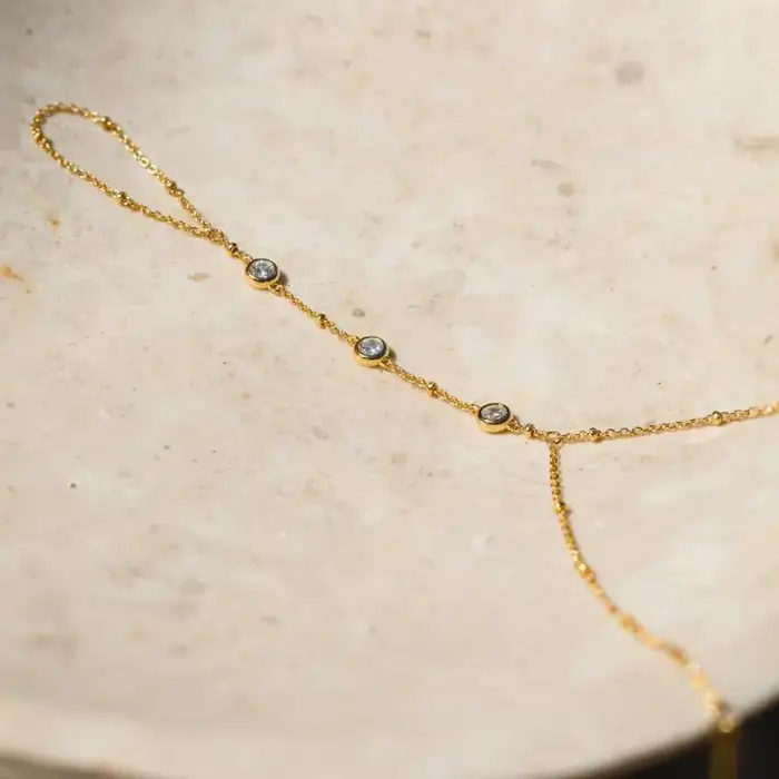 Bracelets en zircon pour femmes élégants et tendance bracelets chaînes et maillons pour femme occasions spéciales tracker d'humeur