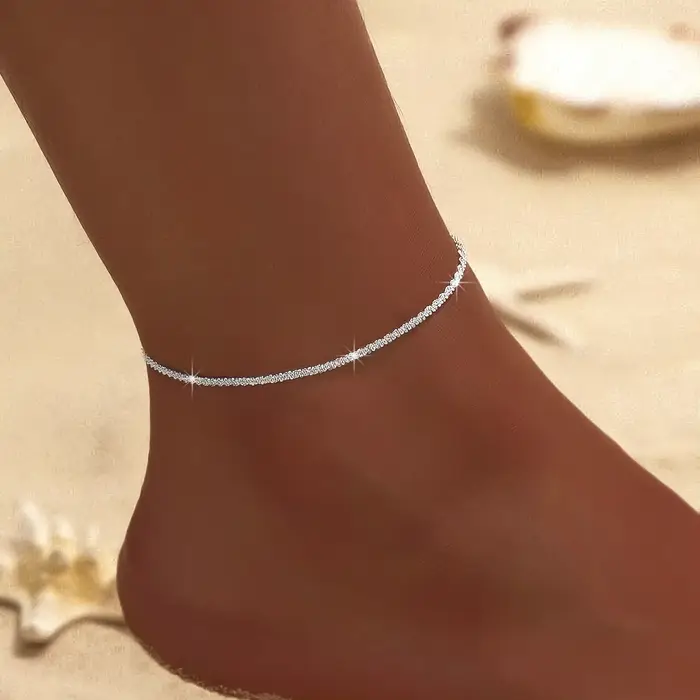 Bracelet de cheville Simple et brillant pour femmes, pendentif croix, couleur argent, bijoux élégant