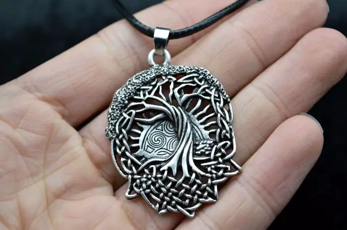 Collier arbre de vie slavique, pendentif Symdangs, amulettes vikings, ismans l'Arctique dents, arbre