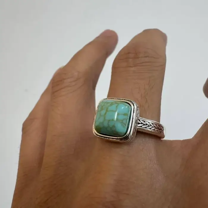 Bague ethnique pour femme en argent avec imitation turquoise incrustée