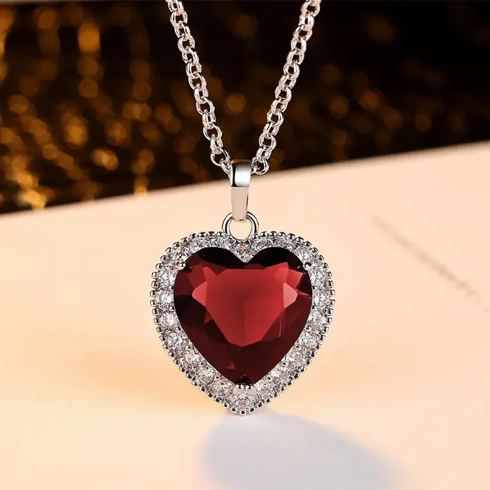 Pendentif étoile d'océan Titanic à la mode