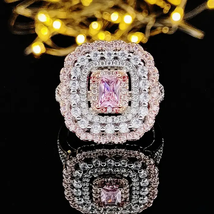 Bague de fiançailles rose pour femme