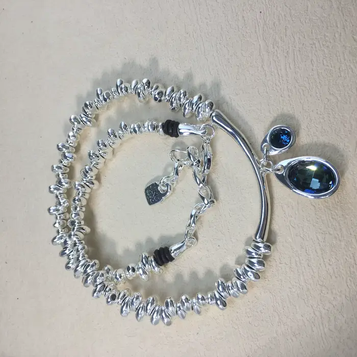 2025 vente chaude espagnol uno nouvelle mode punk collier exquis, cadeau romantique de la Saint-Valentin.