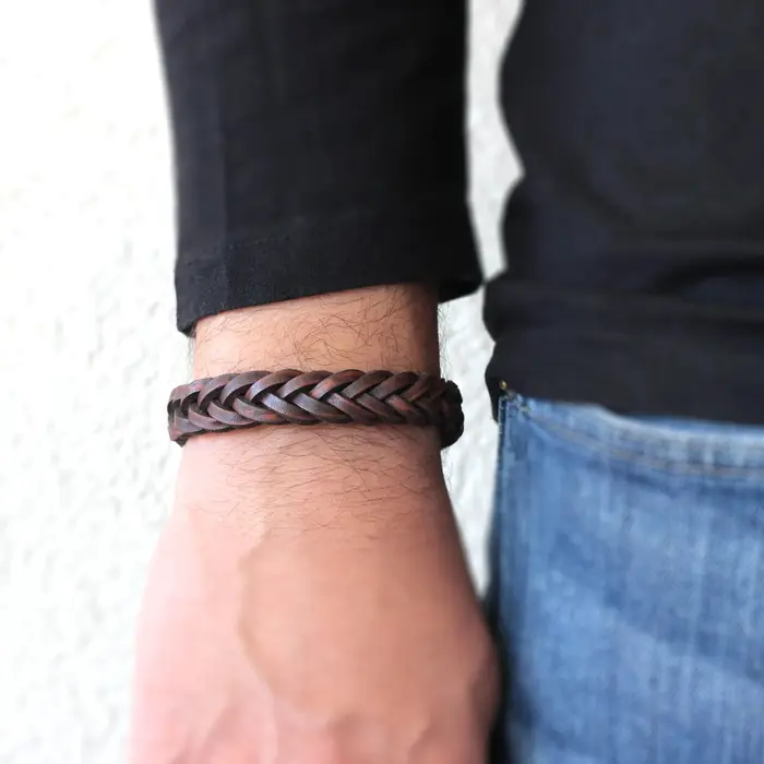 Bracelet en cuir tressé pour hommes