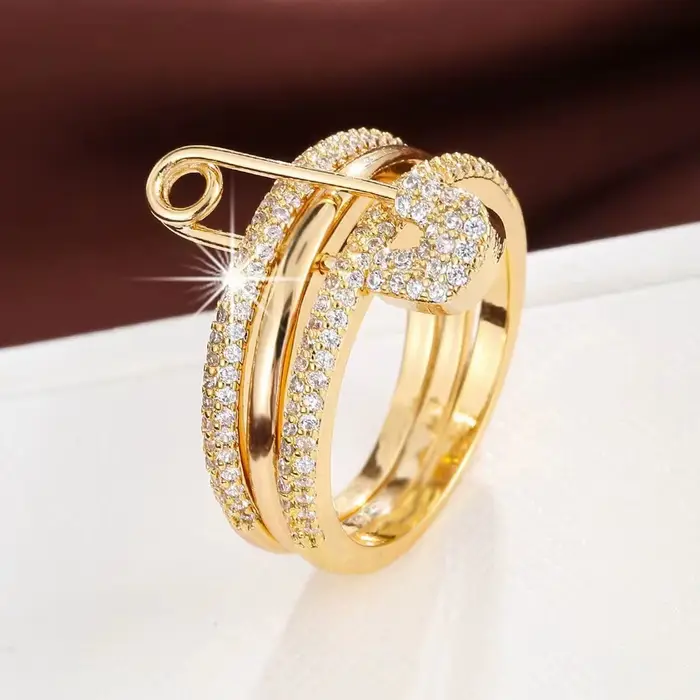 Bagues empilées tendance, Style de rue, cadeau pour amis, fête d'anniversaire Surprise, bague en Zir