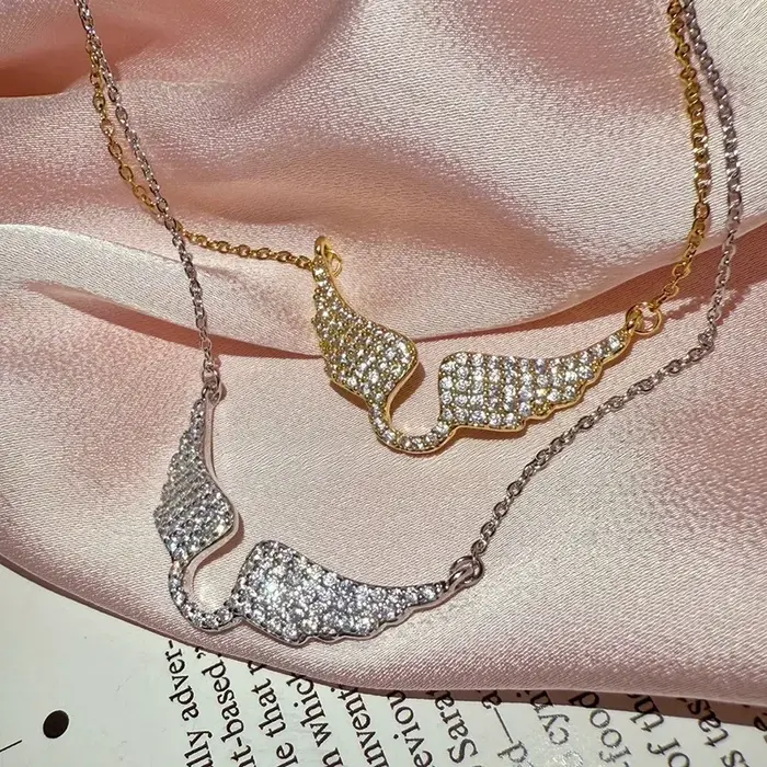 Collier pendentif aile d'ange tendance Y2K chaîne de clavicule scintillante accessoire de bijouterie élégant femme mariage et fête