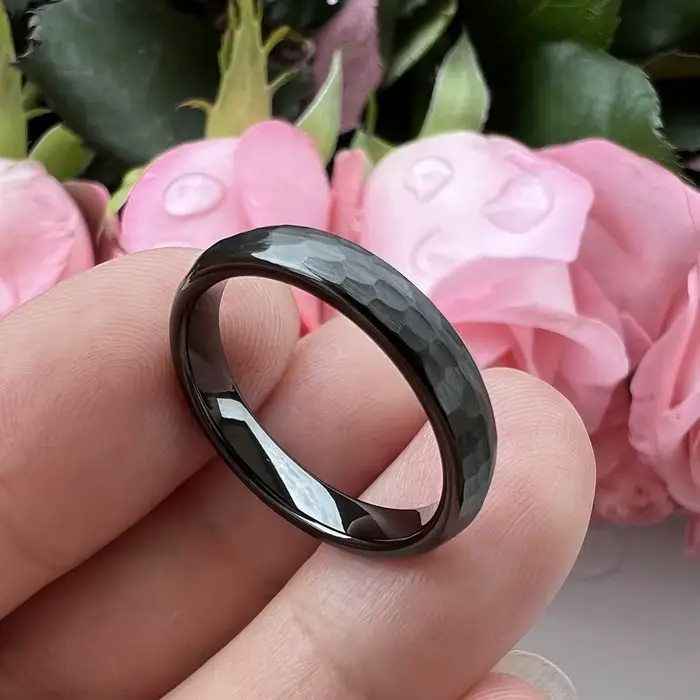 Bague en tungstène martelée bombée pour femmes et hommes, alliance, fiançailles, mode, 4mm