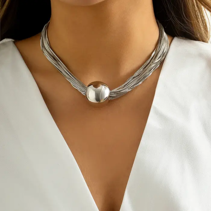 Collier ras du cou court pour femmes