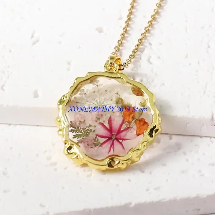 Collier en résine avec pendentif fleur du mois de naissance chaîne réglable pour femmes occasions spéciales anniversaires fêtes