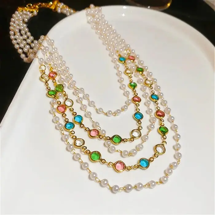 Collier de perles coloré Dopamine chaîne de clavicule cristal multicouche perle imitation bijou élégant pour femmes styles modernes ocassions spéciales