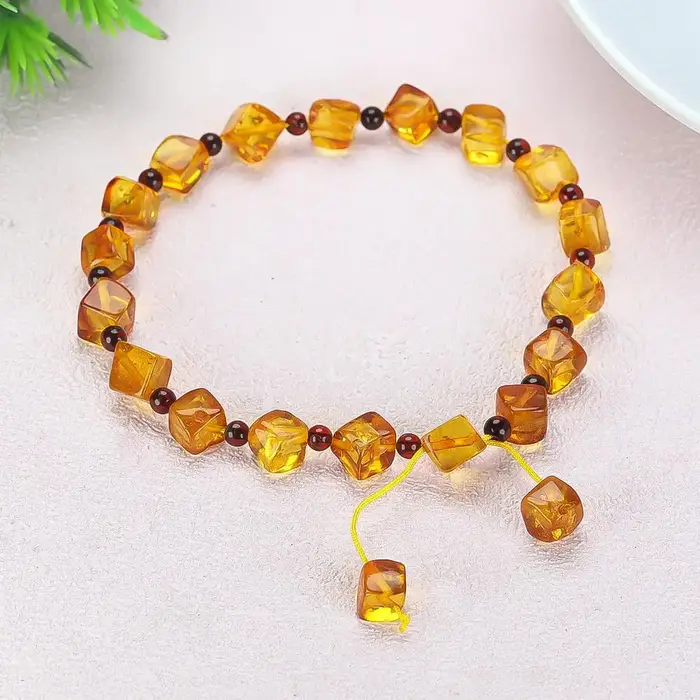 Bracelet en ambre naturel pour femme, ULréglable, ambre de la Baltique, bracelet à breloques pompon,