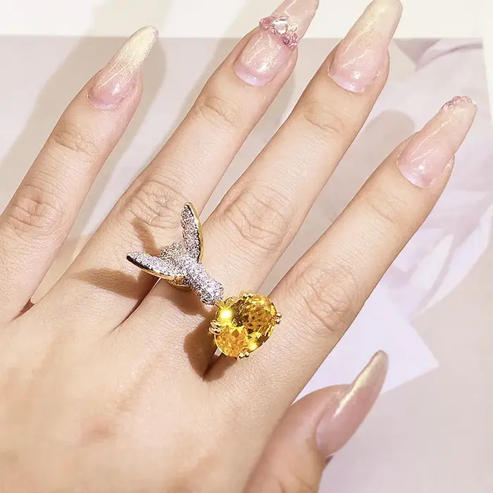 Bague en forme de colibri pour femme