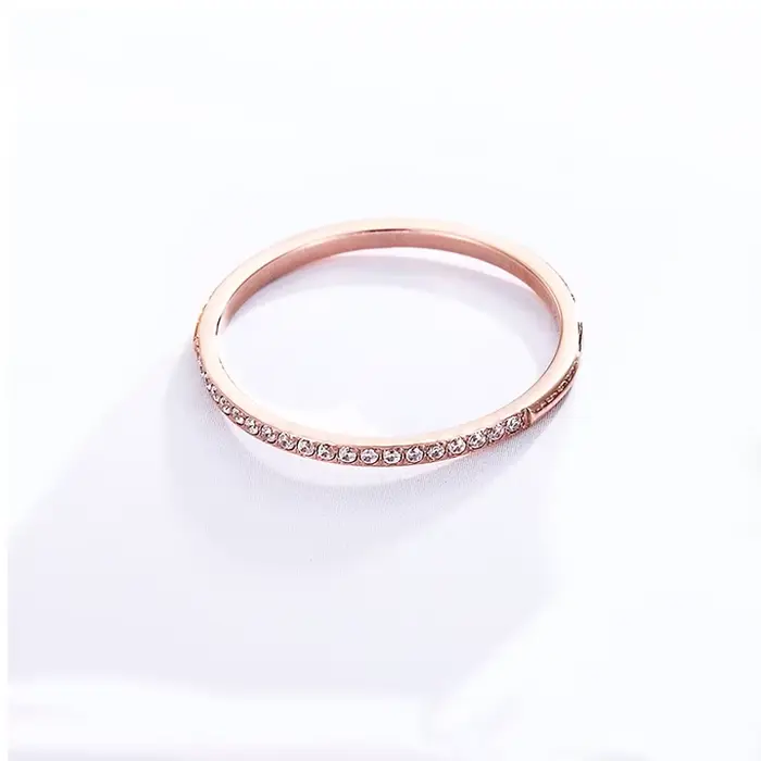 Bague en Zircon de 1.5mm de large pour femmes