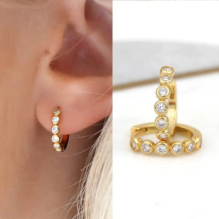 Huitan – boucles d'oreilles créoles élégantes pour femmes, avec zircone brillante, accessoires tenda