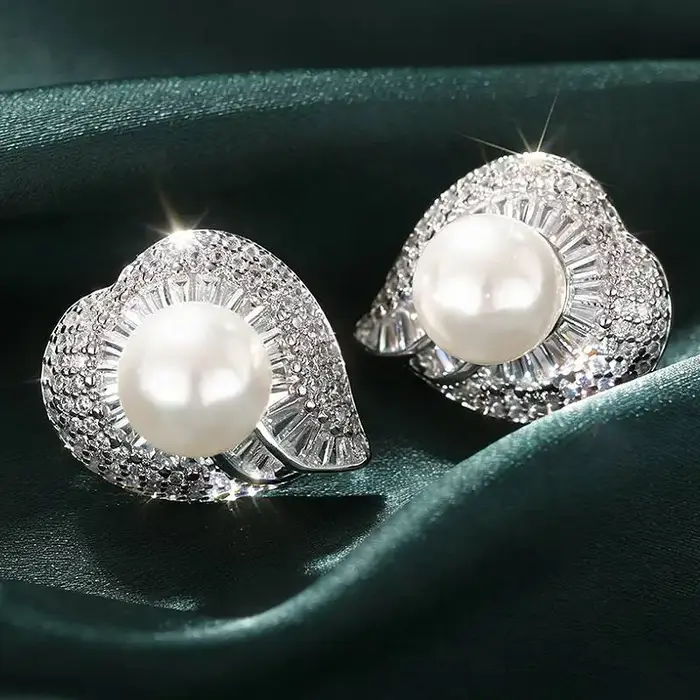 Huitan – boucles d'oreilles fantaisie en fausses perles pour femmes, avec CZ brillant, accessoires é