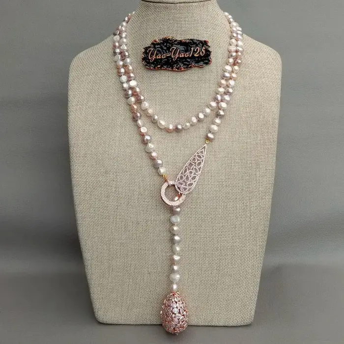Collier de perles d'eau douce multicolores