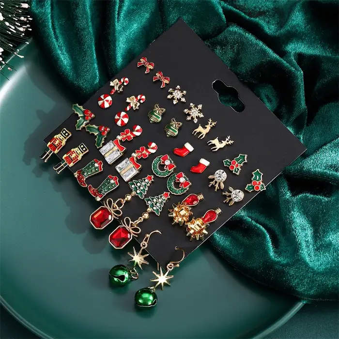 Ensemble de boucles d'oreilles mixtes de noël pour femmes