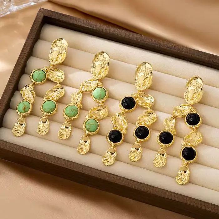 Boucles d'oreilles en pierres précieuses Os multicolores de haute qualité européennes et américaines, vente en gros de bijoux, nouveaux modèles 2026